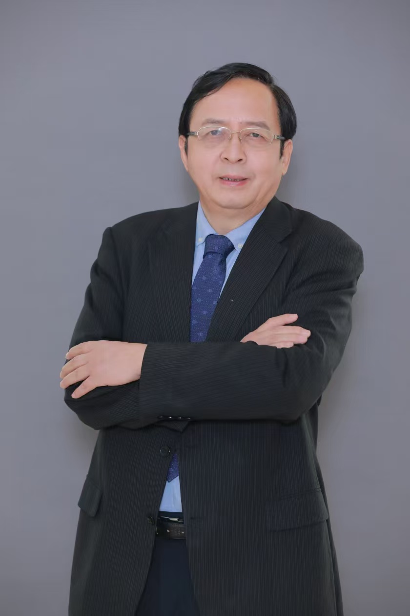 穆荣平